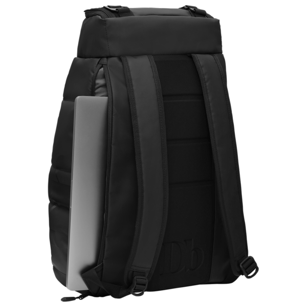 136 2e01 The Str M 30l Backpack Black Out Packed 3 1.png