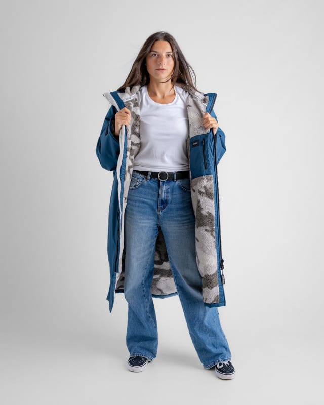 Aw25 Pdp 0002s 0000 Female Blue 1